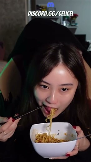 gak afdol klo ga ada suara #michellechristo #streamer