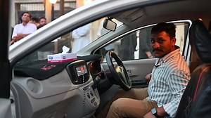 🎉 At Cubix, we believe that going the extra mile should be rewarded, and providing Mohammad Mashood with a Company Maintained Car is our way of showing our gratitude for his immense contributions. We are inspired by his unwavering commitment and the positive impact he makes every day. 🙌 👏 Check out the video below and join us in applauding Mohammad Mashood for his worthy accomplishments. This milestone is not just a celebration of his success, but a testament to the culture of excellence that