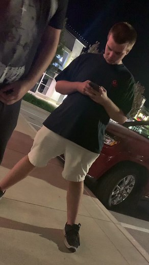 Awkward Moment: When Your Friend Farts in Front of You