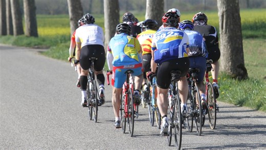 Tour de France 2025 : "Cette équipe n’a pas sa place !" Un député LFI critique la présence d’Israël-Premier Tech sur la Grande Boucle