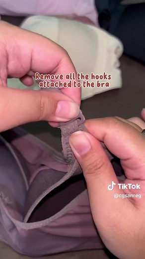 DIY Strapless Bra: Seamless to Strapless!