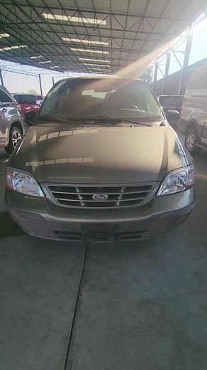 Ford Windstar 2000: Reseña y Características