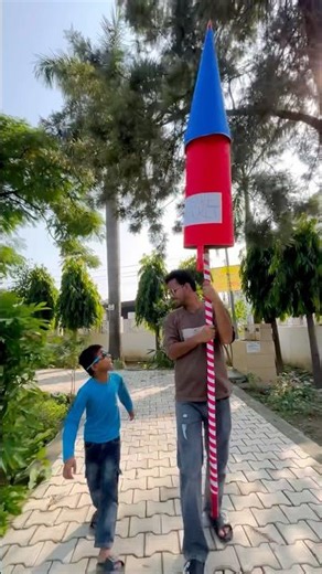 Papa or Arhan ke picha pada rocket 😳😱#foryourpage#trending#shortvideo