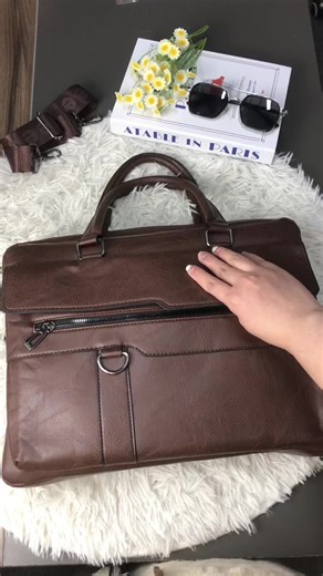 Spacious Retro Brown Computer Bag for Men