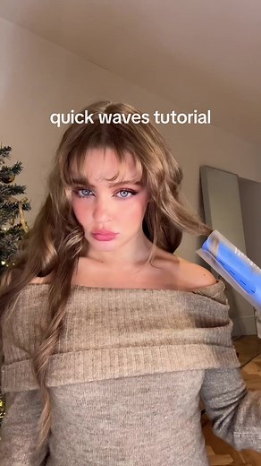 @Ella-Mae Rennison shows us how to get these lush quick waves with the Wave Maker!💙 Our most wanted Wave Maker available is to pre-order now!🛒 Styling Products Used: Almost Everything Cream Zhoosh Foam #hershesons #madeinhershesons #thehershesonsway #wavyhair #wavyhairtutorial #waveyhairstyle #beachywaveshair #thewavemaker #hairinspo #hairtools #hairwavertutorial #wavemaker #coolgirlhair #haircurling #tousledhair #wavyhairstyle #hairwaver
