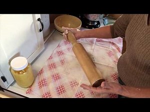 How to make a pie crust! Simple steps to success!