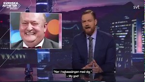 Kristoffer tittar på alternativa medier och vet inte om han ska skratta eller gråta. Klippet är från senaste avsnittet av Svenska nyheter som du hittar på SVT Play om du följer länken. http://bit.ly/Svenska-nyheter-SVT-Play Kristoffer Appelquist SVT SVT Nyheter | SVT Humor