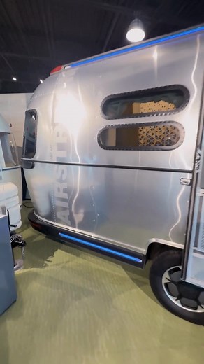 55K views · 555 reactions | Step inside the Airstream eStream Concept...