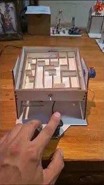 Laberinto con arduino y 2 servos