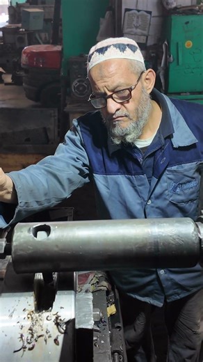 Horizontal boring machine utilized for slotting operation ✅🛠️ #machining #boring