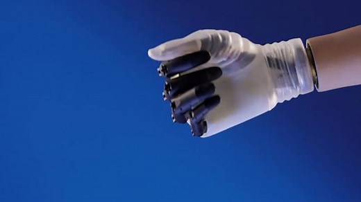Biomimetic prosthesis Hannes acts like human hand