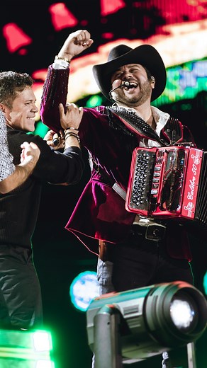 Amor verdadero 🫰🏼❤️ #calibre50 #elamordemivida #regionalmexicano | Calibre 50