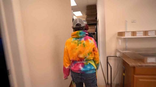 How color becomes flavor in handmade candy