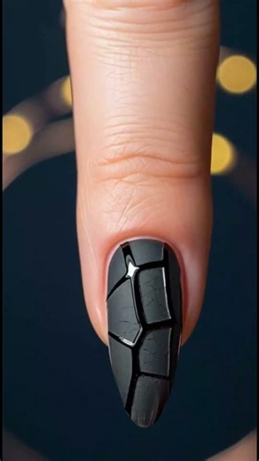 🔥 Volcano Nails Come Alive! Matte Black Cracks to Lava Glow 🖤✨
