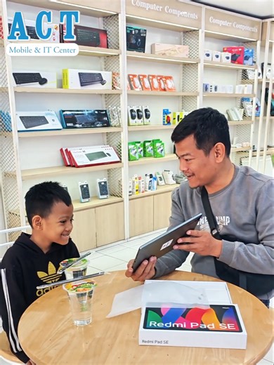 သားသားလေးတွက် Redmi Pad SE ကိုကိုယ်တိုင် Unboxing လုပ်သွားတာပဲဖြစ်ပါတယ်🥰#fypシ゚viral🖤tiktok #actmobileandcomputer #fyppppppppppppppppppppppp #valitinesday