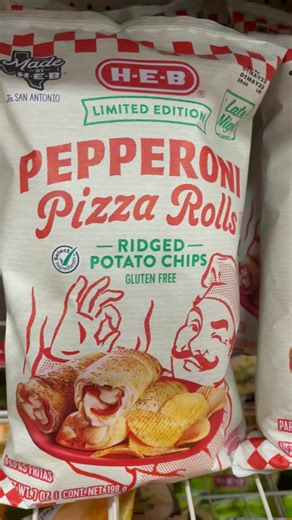 Make sure to try our new #pepperoni pizza roll chips! #heb 🍕