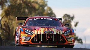 Bathurst 12 Hour Race Highlights - Intercontinental GT Challenge Videos