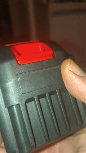 Bateria para ferramenta elétrica padrão Makita 6ah Ironhoof será que presta? r$100 reais #bateria