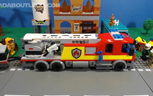 乐高60321城市系列英勇消防队评测