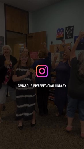 It’s never too late to get your library card! Stop by today in person or go to www.mrrl.org to fill out the paperwork. The library has an endless amount of possibilities for you! #mrrl #publiclibrary #jeffersoncitymo #thingstodo #osagecountymo #getyourlibrarycard #nationallibrarycardsignupmonth | Missouri River Regional Library