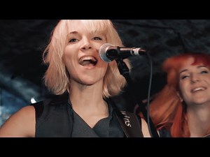 Sunshine Superman - MonaLisa Twins (Donovan Cover) // Live at the Cavern Club