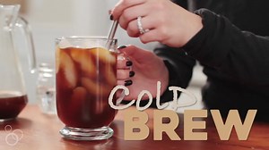 215K views | Making your own Cold Brew Iced Coffee is a total money saver, plus it's super easy to make at home. It's our favorite to have in the fridge all summer long. Making cold brew coffee is so easy! Make it: https://lexiscleankitchen.com/cold-brew-iced-coffee/ | Lexi's Clean Kitchen | Facebook