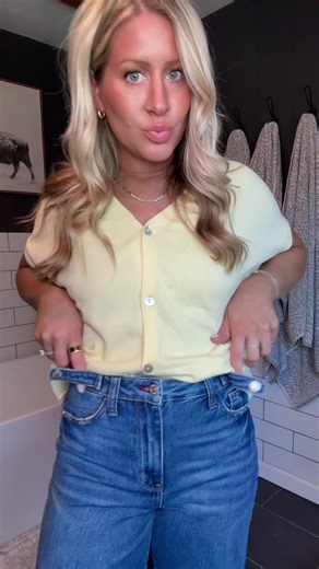 Okay wait… adjustable waist Judy Blue jeans?! 🤯 The snap on each side = the perfect fit EVERY time 🙌 No gapping, no squeezing… just ✨chef’s kiss✨ If you’re in between sizes or just want options… you NEED these 👏 #judyblue #denimjeans #adjustablewaist #perfectfit #judybluejeans @Walker Rose Boutique