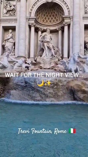The Trevi Fountain Looks DIFFERENT After Sunset 🇮🇹✨