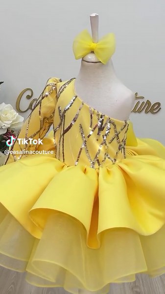 Malinda dress yellow 💛 #babycouture #birthdaydress #babyfashion #kidsfashion #babydress #kidscouture #flowergirls #princessdress #girlsclothes #kidsclothes #kidsdress#1stbirthdaydress #kidspartydress #malindadress #partydress