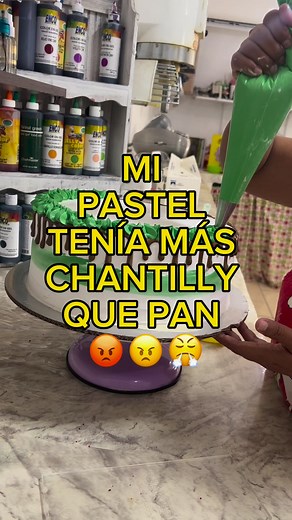 475K views · 5.6K reactions | Cuando el cliente te envía una decoracion con mucha crema pero no quiere que lleve mucha crema #pastel #pasteles #pastelitos #minecraft #cupcakesdecorados #torta #tortastematicas #tortaspersonalizadas #cake #besodeangel #tresleches #bizcocho #bizcochomojadito #party #parati #ParaTiii #cakedecorating #cakesofinstagram | Ma. Del Rosario Castellanos Torres | Facebook