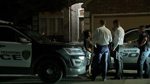 2 men dead, 2 hurt in suspected drug deal shootout in southeast Houston, HPD says
