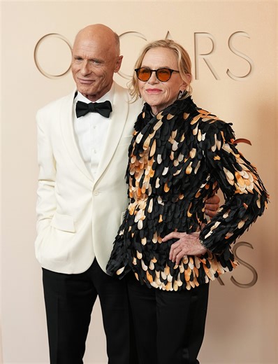 Amy Madigan shares rare message to husband Ed Harris in Oscars speech