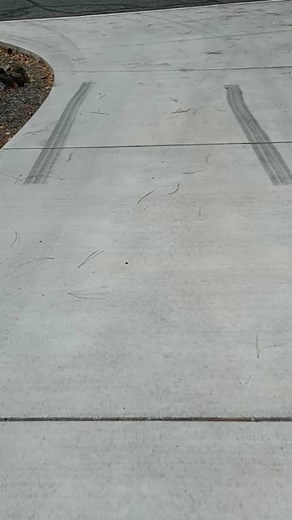 Removing Tire Marks from Concrete Driveway: Step-by-Step Guide
