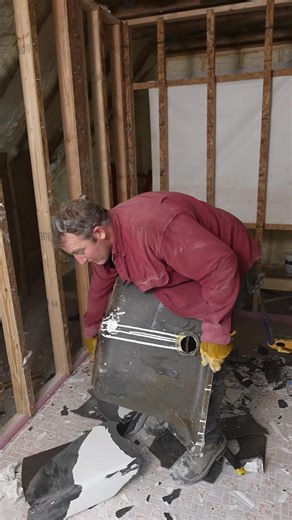 3.5K views · 4 comments | Caste iron tub removal  #DIY #bathroomremodel #homeimprovement #bathroomremodelingteacher | Bathroom Remodeling Teacher | Facebook