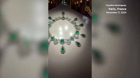 What thieves took in Louvre crown jewel heist