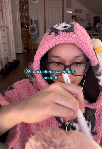 Mic brushing w/ mouth sounds #asmr #mouthsounds #micbrushing #whispering #mictriggers
