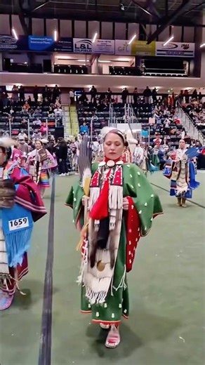 Ladies traditional dancers #indigenous #powwow #traditional #dance #beauty #nativeamerican #shorts