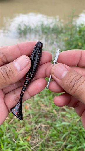 585K views · 1.4K reactions | How to set up fishing bait soft lure #fishing #fishingvideo #fishingtips #mancing #fishingknot #tutorial | Kang Muhidin Fishing | Facebook