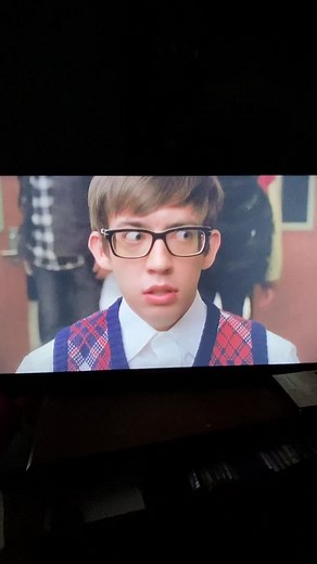 Rachel's Hilarious Scene Reaction in Glee