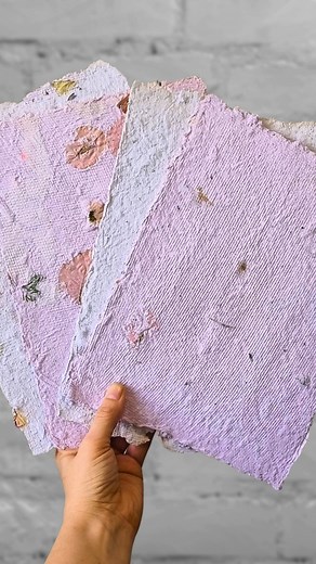 ✨ Botanical Papermaking Workshop at La Motte Ateljee ✨ Join us for a hands-on, half-day workshop exploring the mindful art of botanical papermaking at La Motte Ateljee — the creative studio on La Motte Wine Estate in Franschhoek. Using upcycled materials and natural embellishments, you’ll learn to transform paper scraps into beautiful, textured sheets — perfect for journaling, collage, cards, or simply as artworks in their own right. 💧 Create and form your own handmade paper 🌸 Add botanicals f