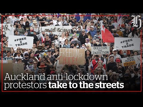 Auckland anti-lockdown protestors take to the streets | nzherald.co.nz