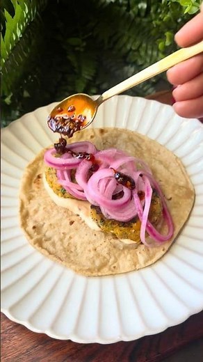 HIGH PROTEIN KEBAB WRAP