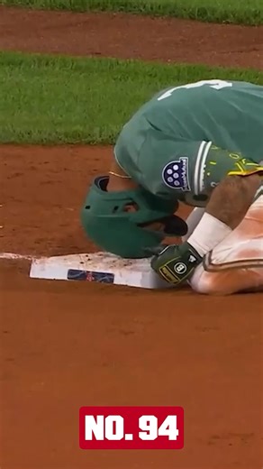 165K views · 2.7K reactions | Top Plays of 2025: No. 94 Ceddanne Rafaela sends the Red Sox to the Postseason with a walk-off triple! | MLB | Facebook