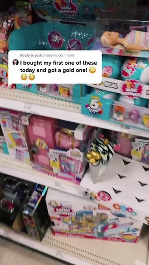 Finding a Gold Spongebob Toy in Mini Brands Unboxing!