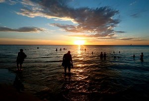 Millions of Australians warned to prepare for severe heat, possible fires
