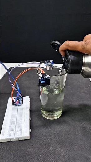 DIY Smart Water Tank Monitor Project 🚰 #arduino #shorts