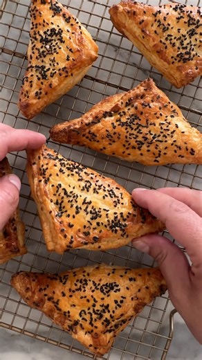 Shimi Aaron | Burekas is the most irresistible, perfect pockets of heaven! Save the recipe & Enjoy! INGREDIENTS: 500g store-bought puff pastry 1 medium... | Instagram