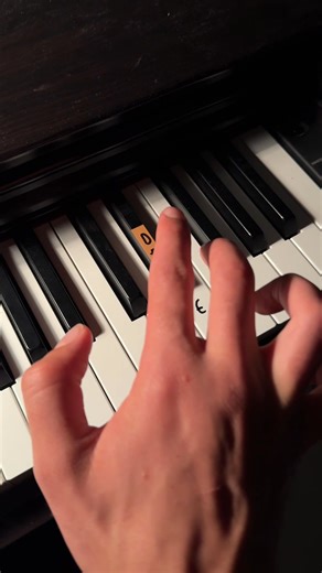 Scary sounds 🎃 #piano #tutorial #halloween #scary | Keys Tutorials