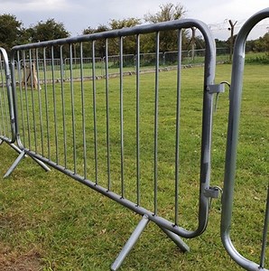 [Hot Item] Galvanized Road Safety Portable Metal Barricade Event Crowd Control Traffic Barriers
