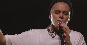 Live Performance Of 'Shadow Step' From Hillsong UNITED